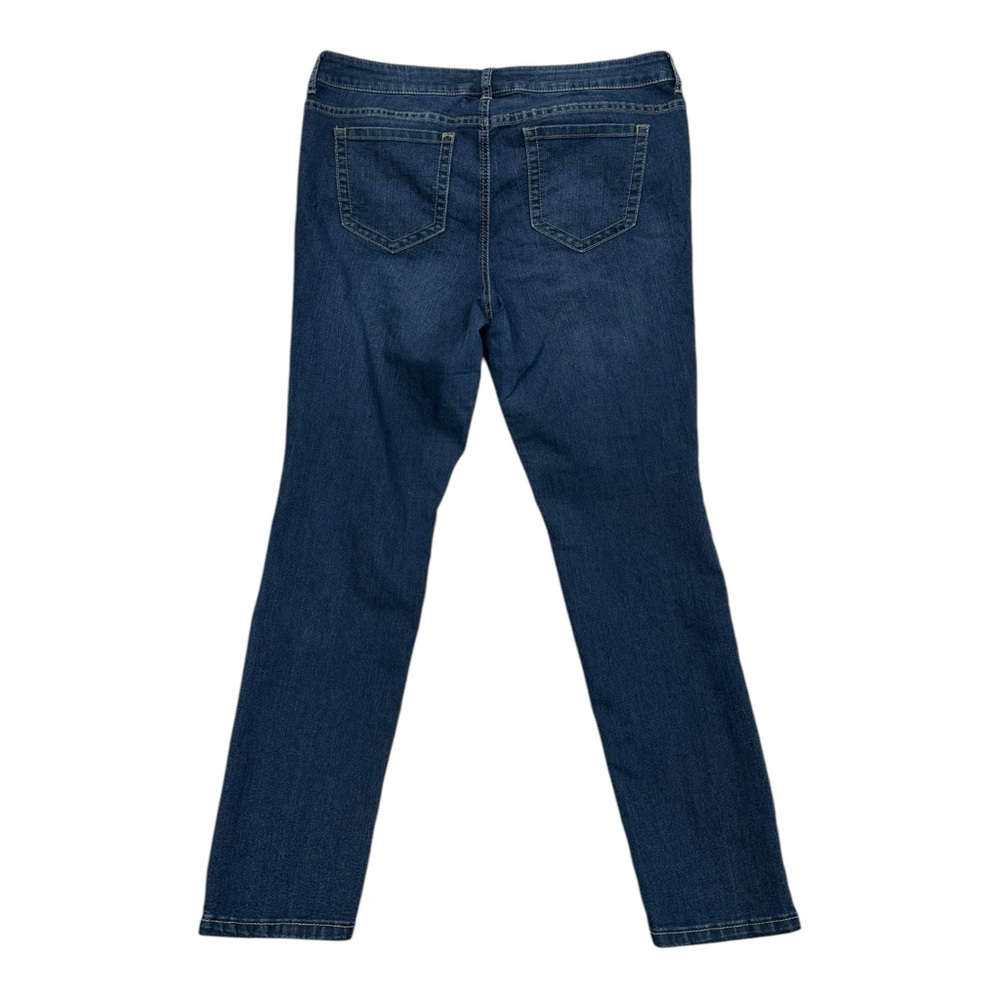 Torrid Dark Wash Denim Jeans - Size 18R - Picture 4 of 4